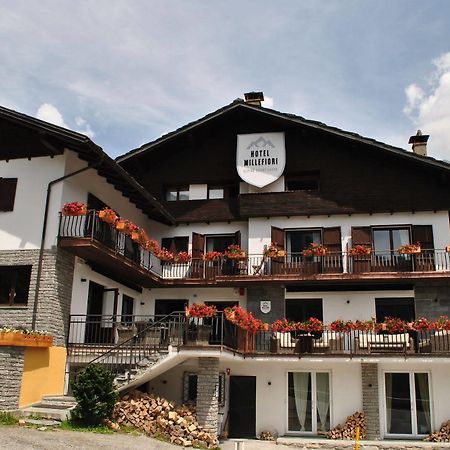 Hotell Millefiori- Alpine Event Lodge Валтурненче Екстериор снимка