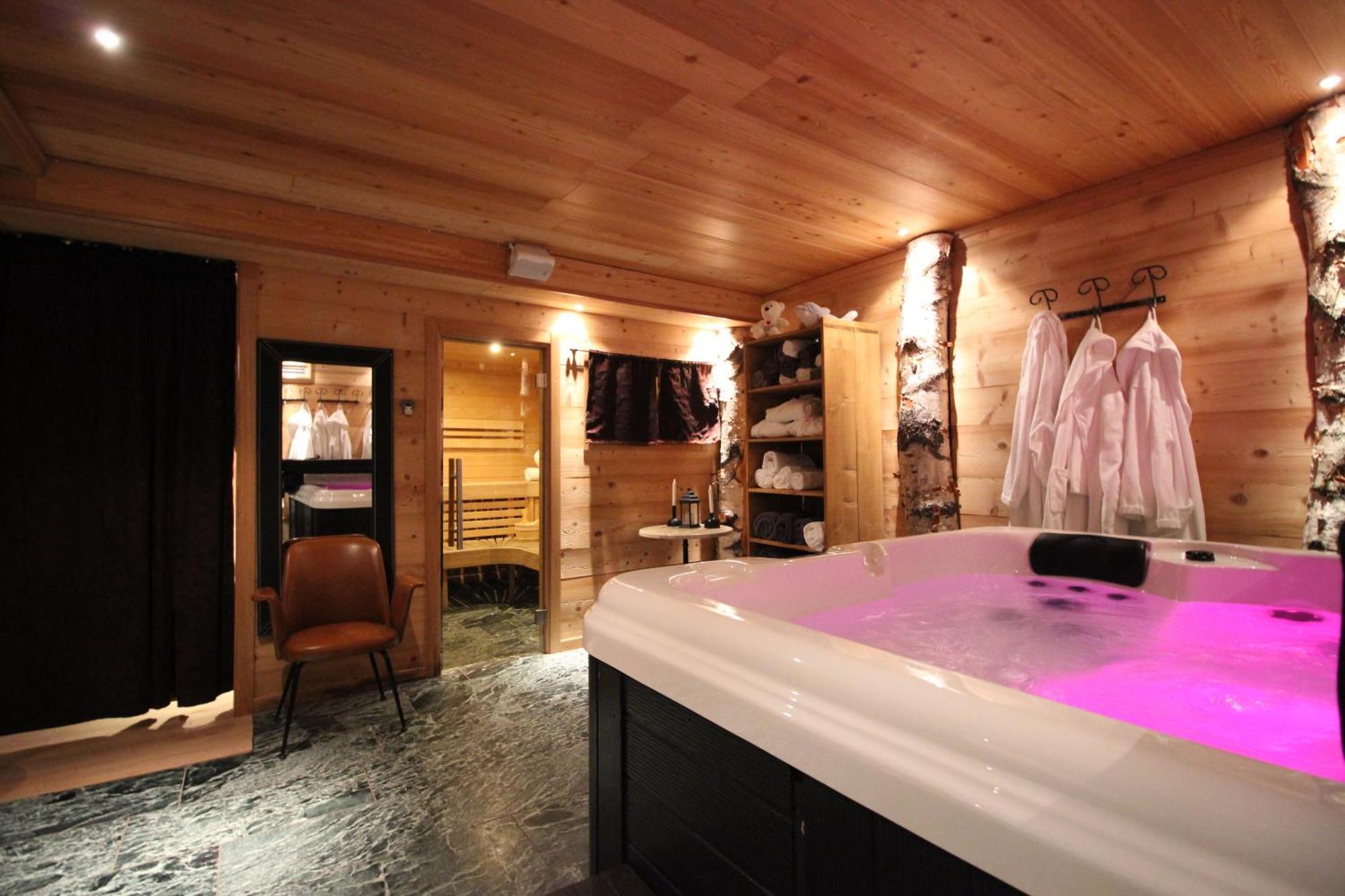 Hotell Millefiori- Alpine Event Lodge Валтурненче Екстериор снимка