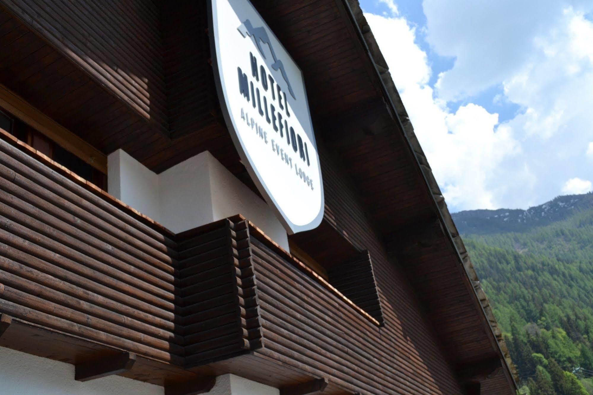 Hotell Millefiori- Alpine Event Lodge Валтурненче Екстериор снимка