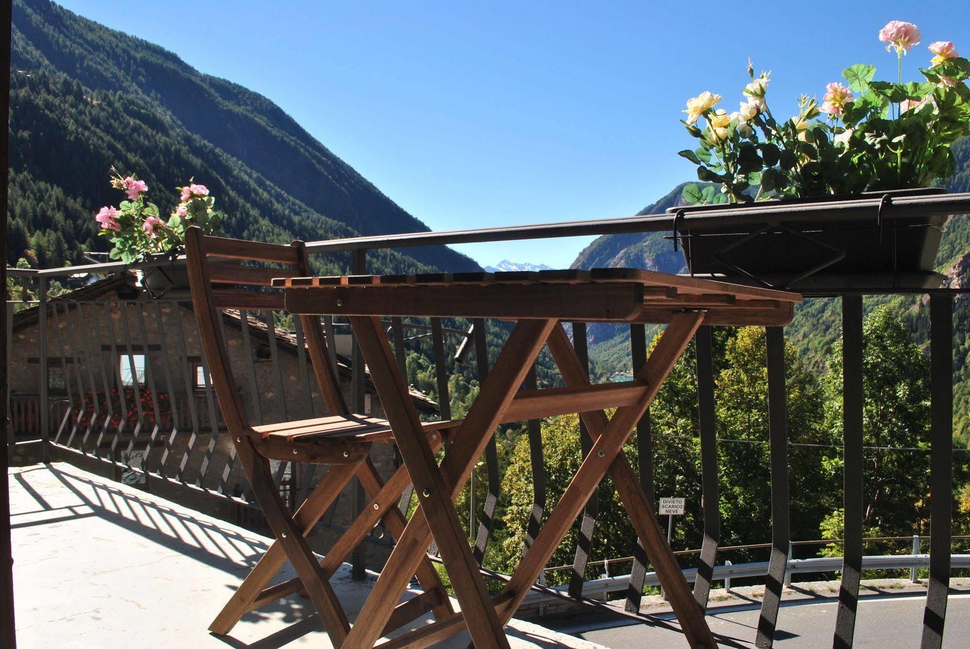 Hotell Millefiori- Alpine Event Lodge Валтурненче Екстериор снимка