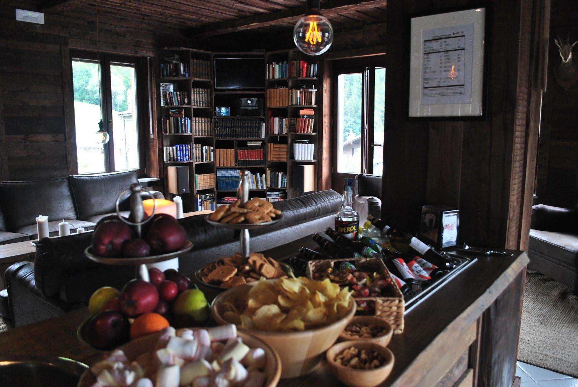 Hotell Millefiori- Alpine Event Lodge Валтурненче Екстериор снимка